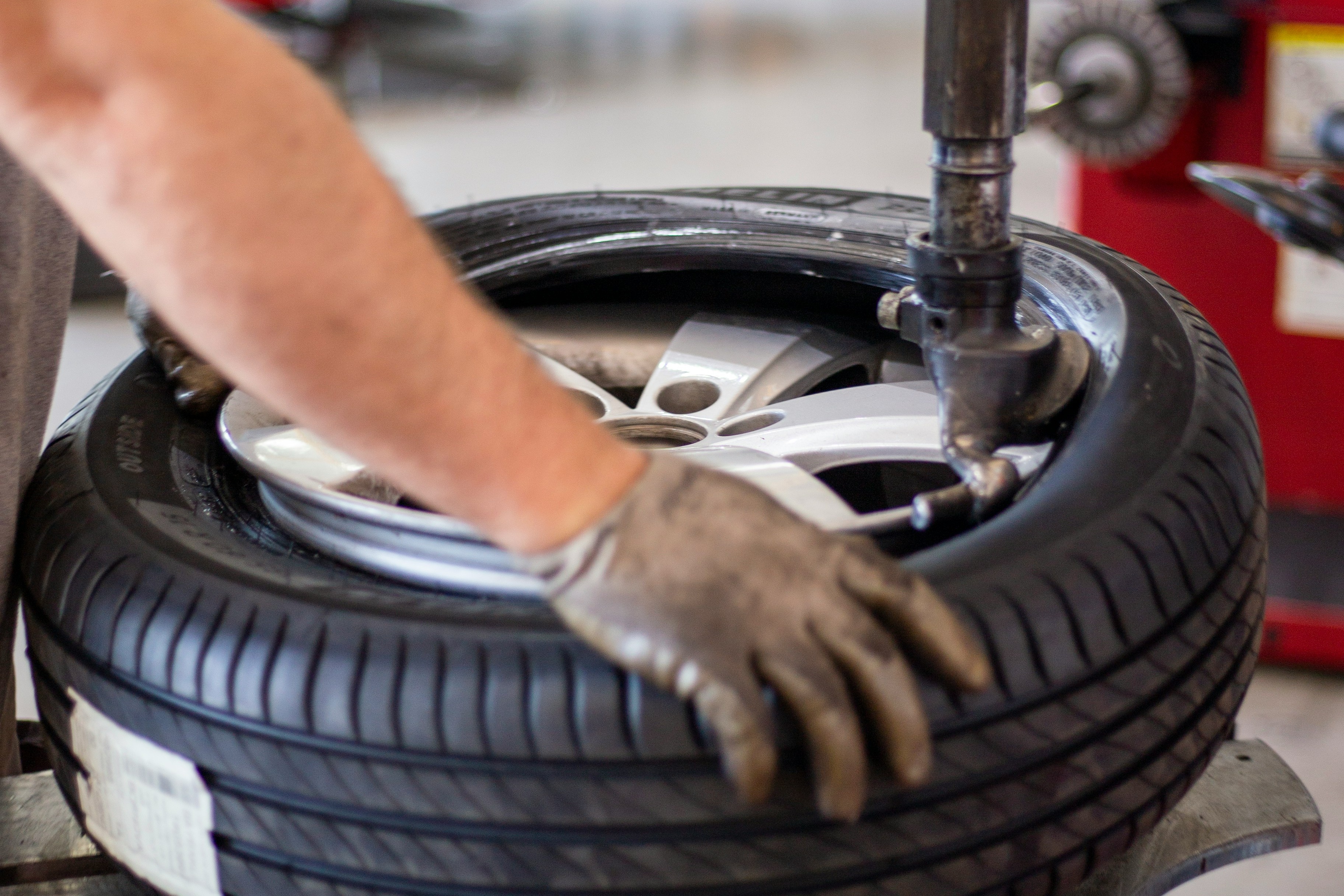 Hiilimusta: ydinominaisuudet ja useiden toimialojen sovellusten analyysi